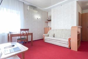 Отель Premier Compass Hotel Kherson. Люкс двухместный  13